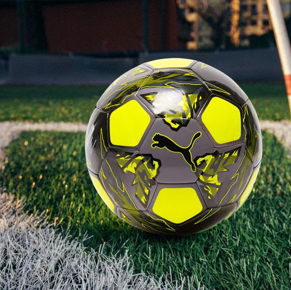 Original Puma Graphic Rush Football Machine Stitched Soccer Ball Size 4