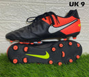 NIKE 819195-018 Boys' Football Boots Size UK 9